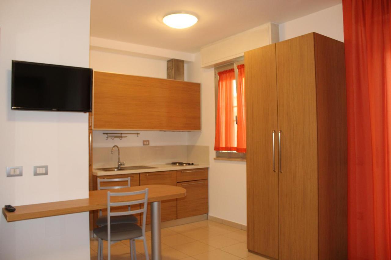 Residence Marzia Rimini Buitenkant foto