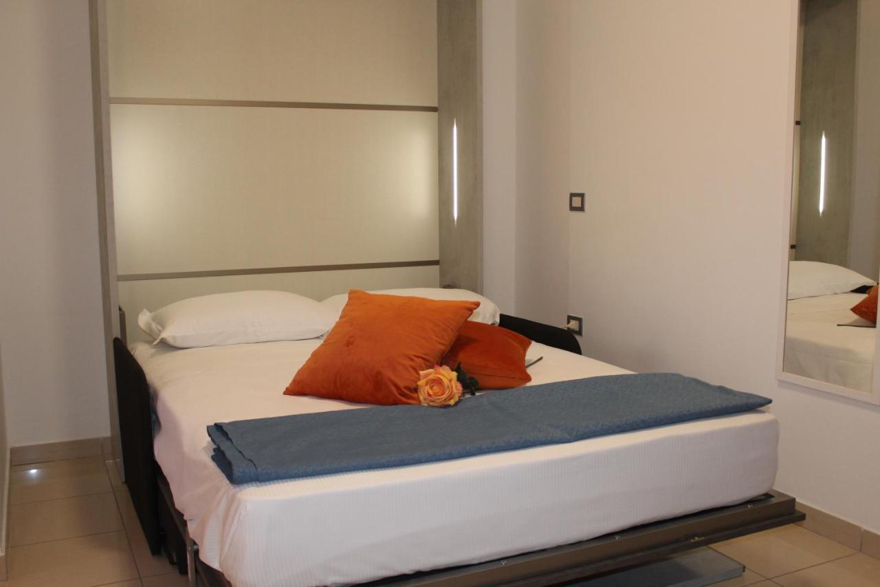 Residence Marzia Rimini Buitenkant foto