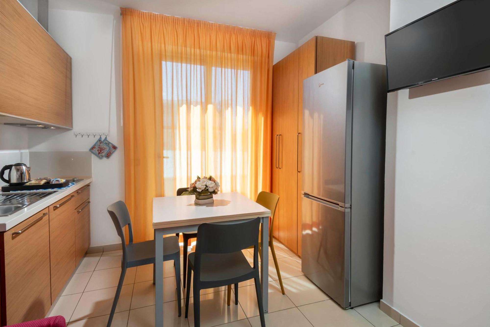 Residence Marzia Rimini Buitenkant foto