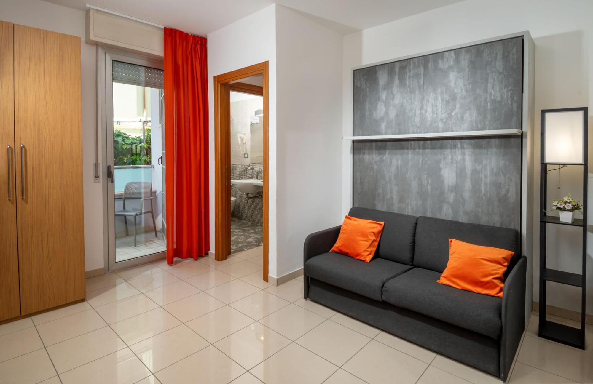 Residence Marzia Rimini Buitenkant foto