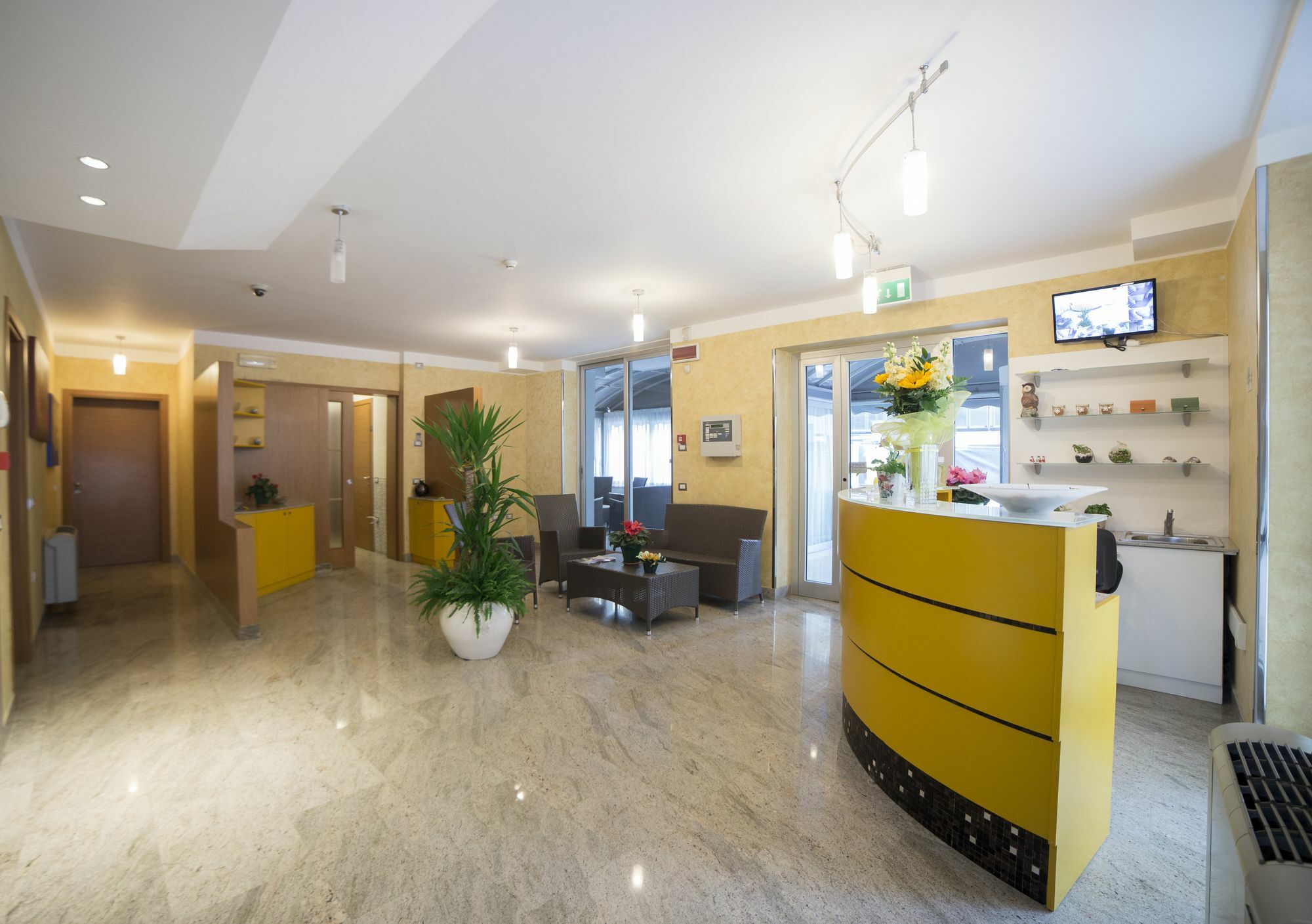 Residence Marzia Rimini Buitenkant foto
